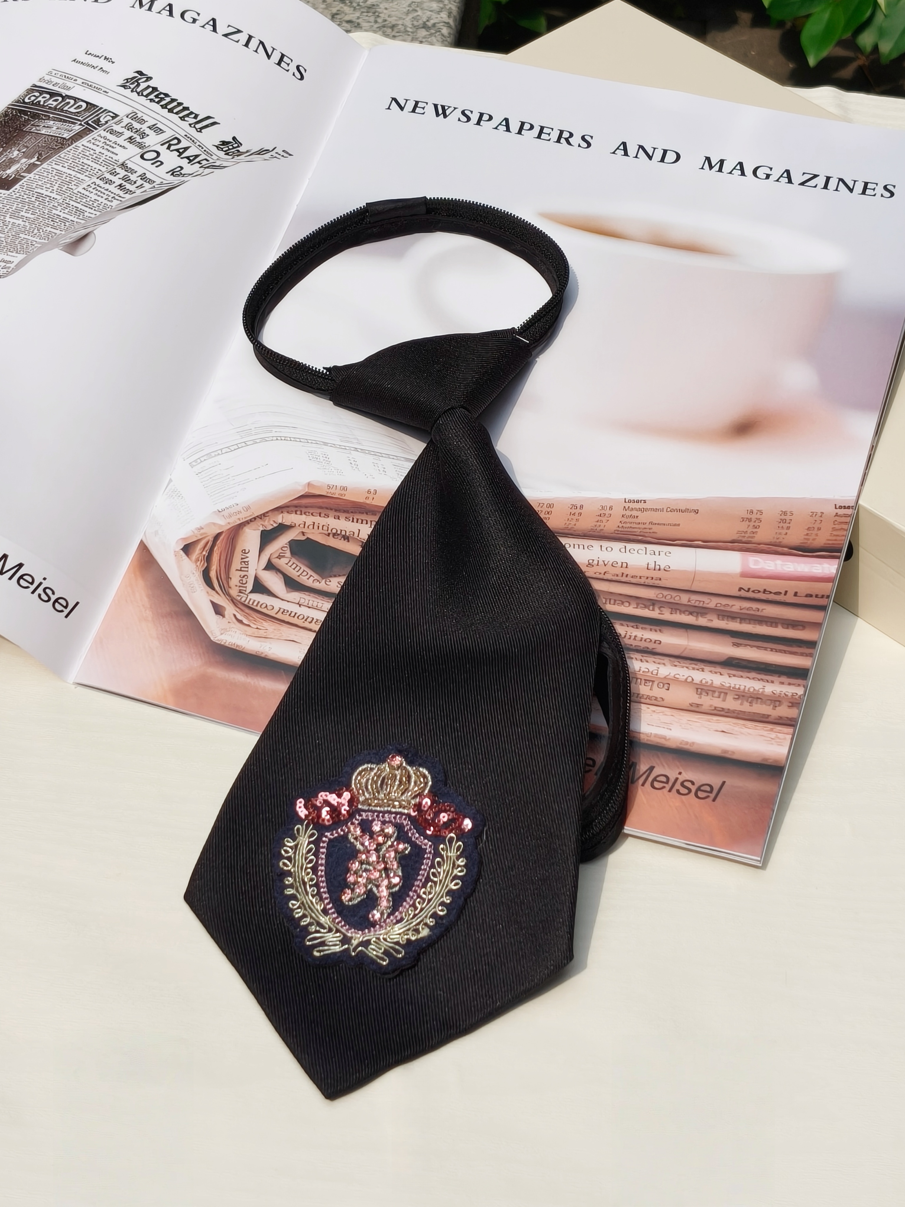 High-End Crown Badge Black Tie - Women Formal Wear Black ulasan dan harga